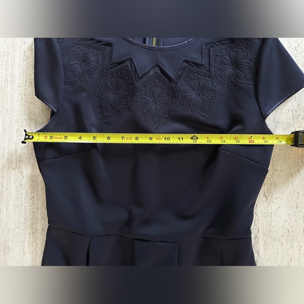 Ted Baker London Navy Cheskka Lace & Mesh Skater Dress | Ted Size 4 / US 10 - Picture 11 of 16